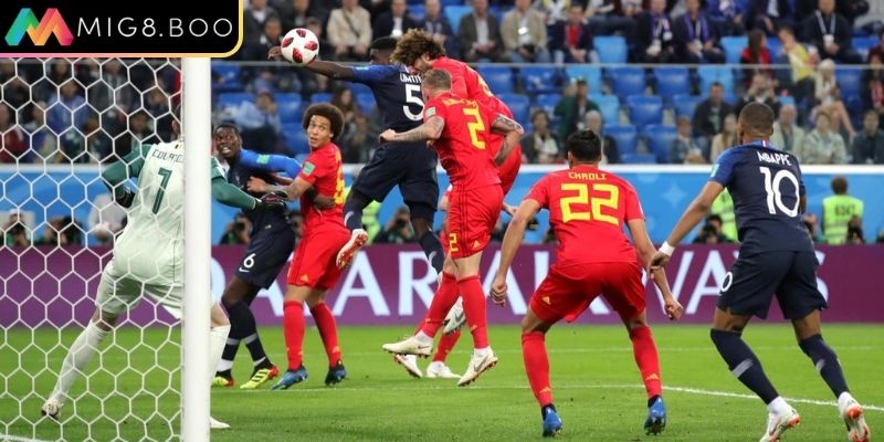 Quan sát diễn biến hiệp 1 để đưa ra quyết định ở hiệp 2
